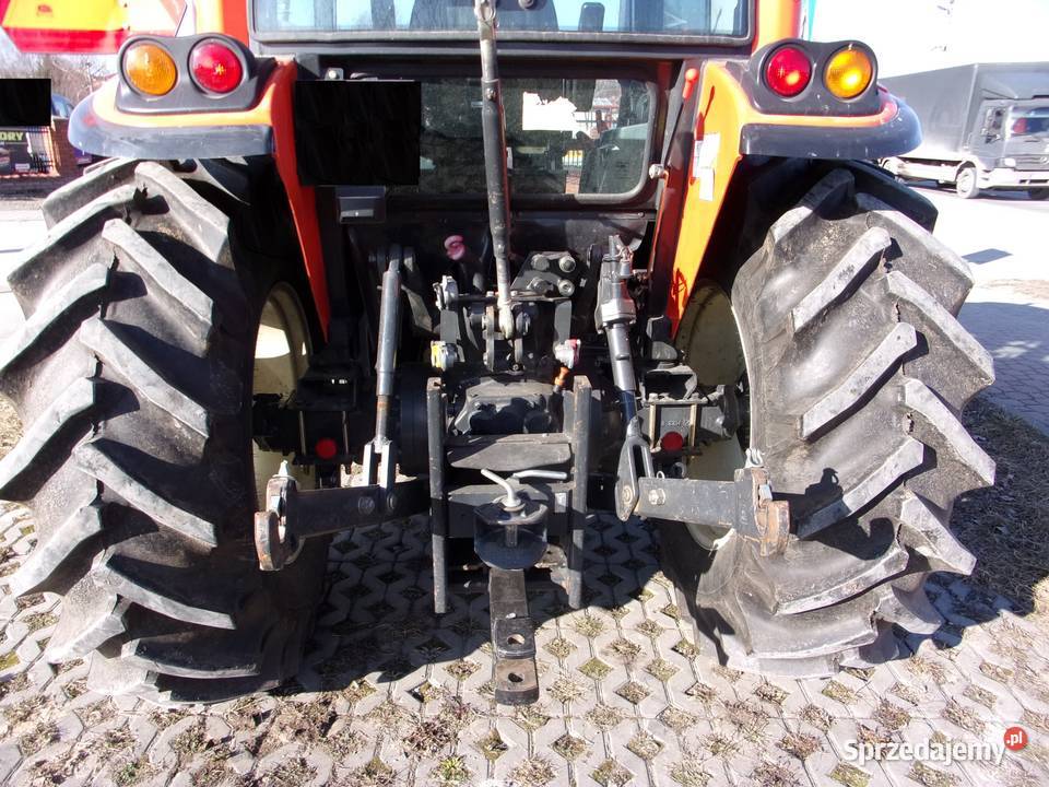 Ciągnik KIOTI 904 z ładowacze TUR w RadMasz Kioti łódzkie Opoczno