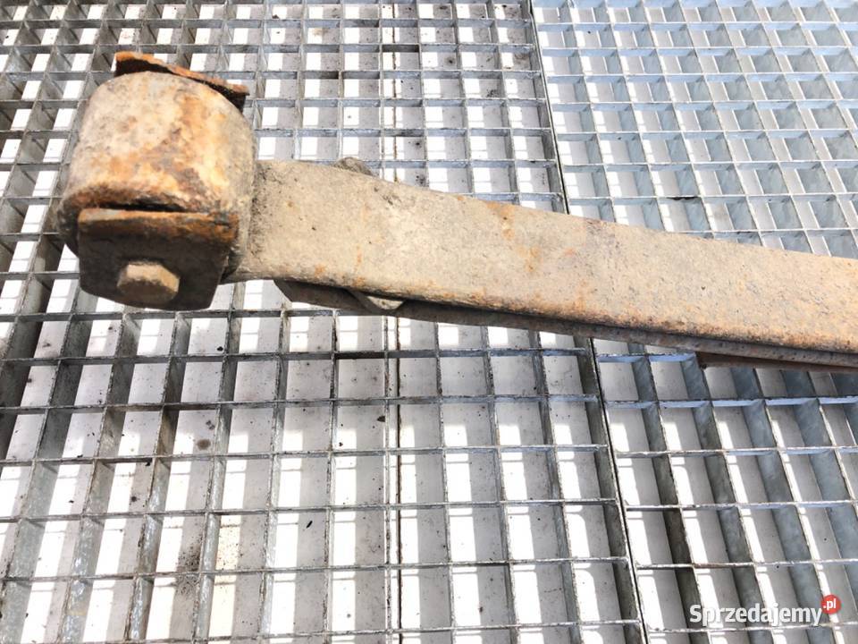 RESOR LEWY TYŁ MERCEDES T1 Bus 7796 PIÓRO TYLNY