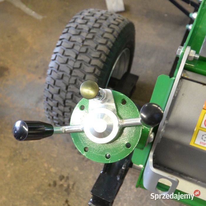 Kosiarka ATV z klapą i rozruchem elektrycznym 15 Librantowa