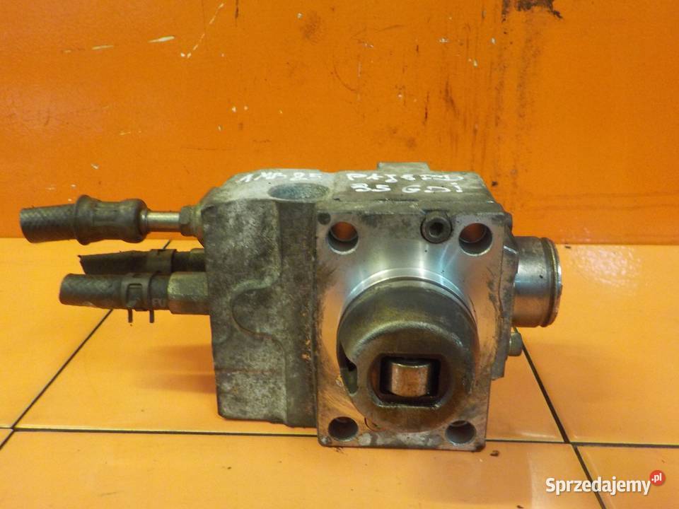 MITSUBISHI PAJERO 35 GDI 04r 203 6G74 pompa Suków sprzedam
