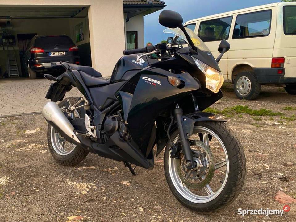 Honda CBR 250RA czarny Jaworznik