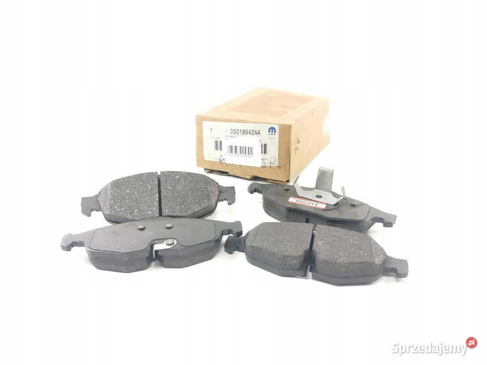 KLOCKI HAMULCOWE PRZÓD CHRYSLER SEBRING 0107 OE