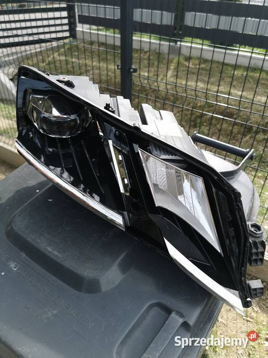 Skoda octavia 3 lift lampa prawa przód lewe Kraków