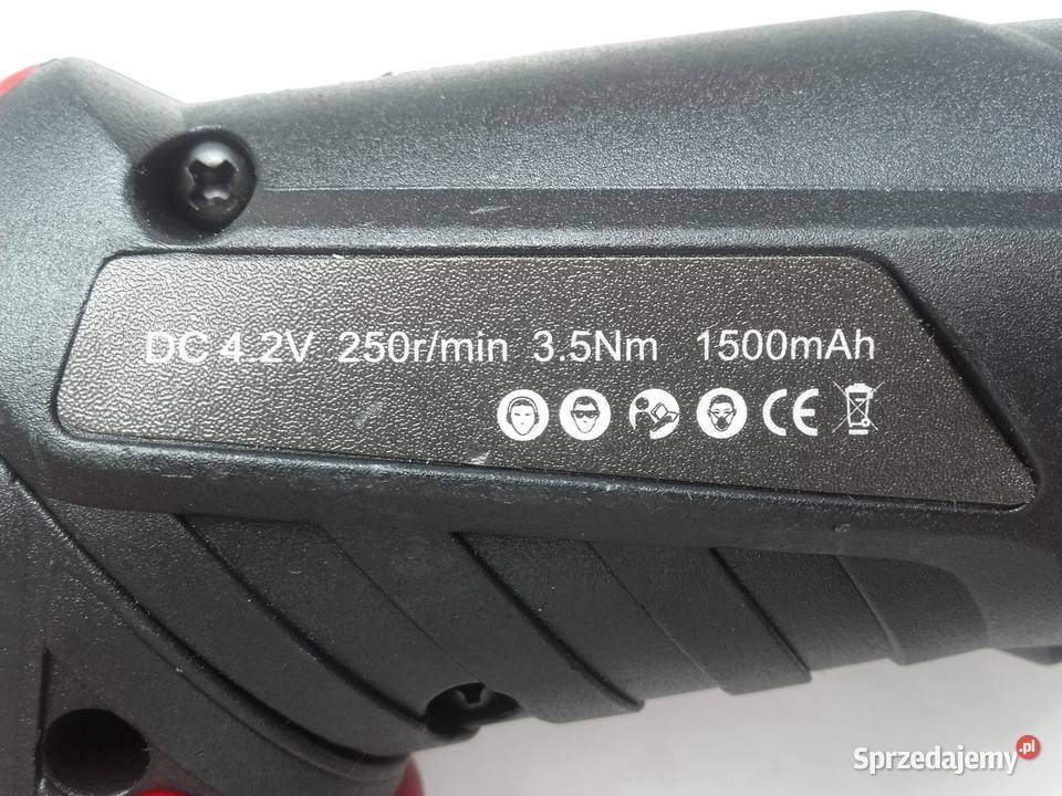 Wkrętak akumulatorowy 42V ZHCY w walizce z kujawsko-pomorskie Bydgoszcz