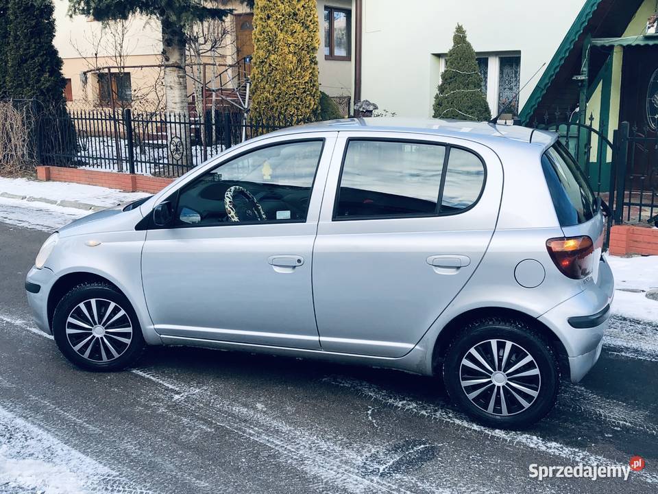 Toyota Yaris I Face lifting 14D4D 75 5drzwi diesel Przeworsk