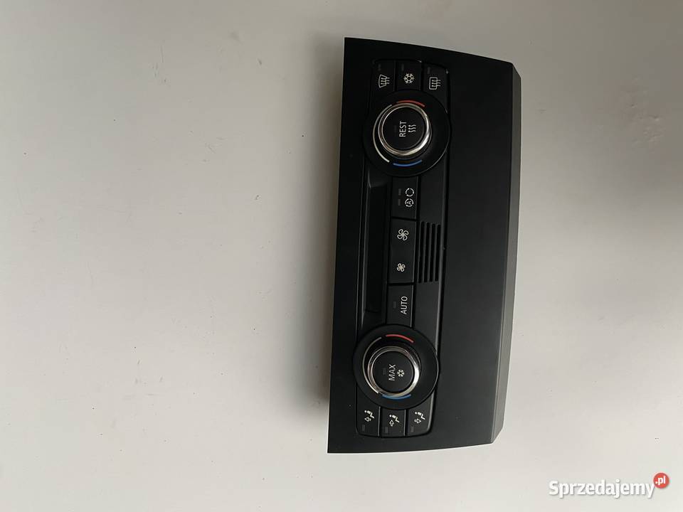 PANEL NAWIEWU KLIMATYZACJI BMW E92