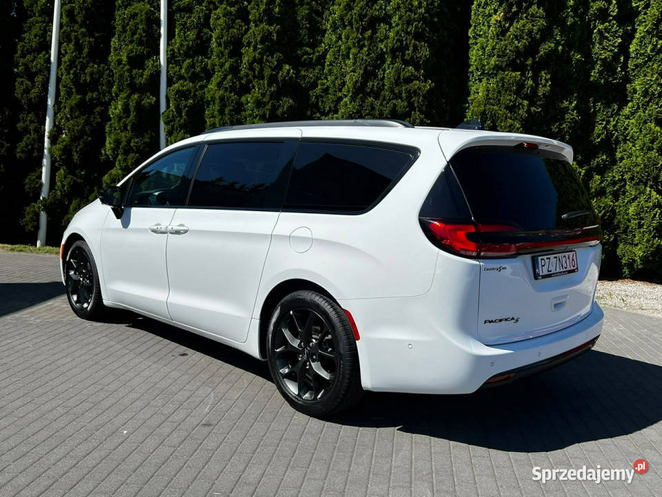Chrysler Pacifica 36 V6 286 7 osób Nowa Kamery podgrzewane fotele Pacifica Baranowo