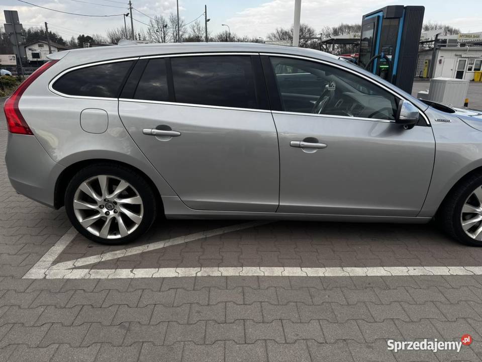 Volvo v60 plugin hybr isofix