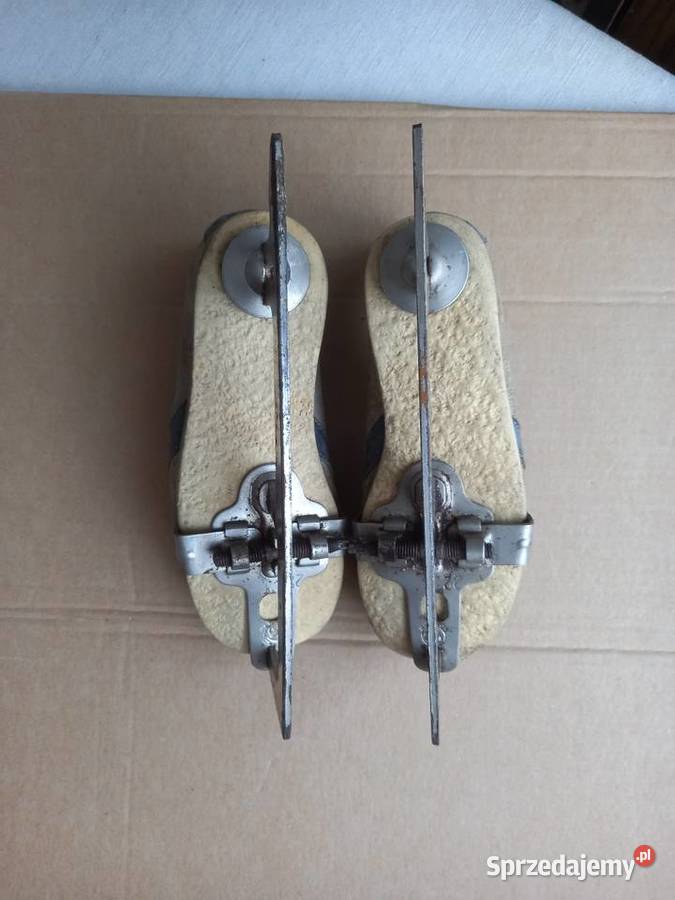 Łyżwy dzieci z czasów PRLu