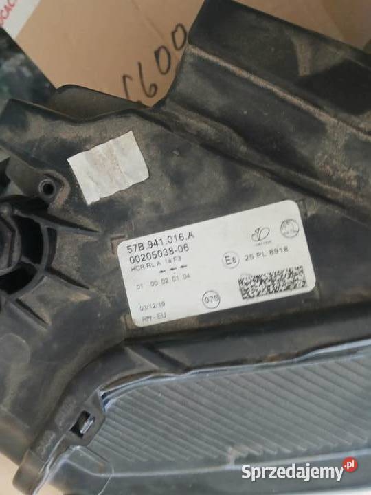 Lampa przednia Skoda Karoq