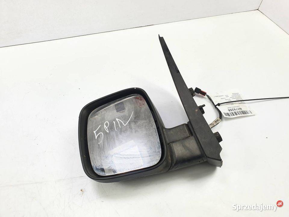 LUSTERKO LEWE PEUGEOT BIPPER 4021000534 Lipno