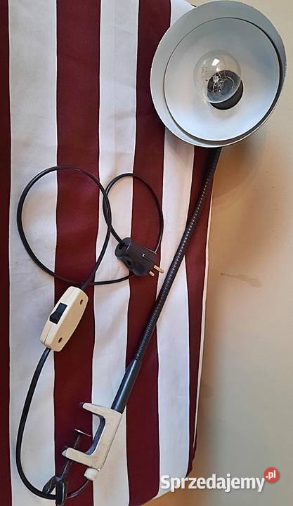 Lampa warsztatowa z lat PRL Ostrów Wielkopolski