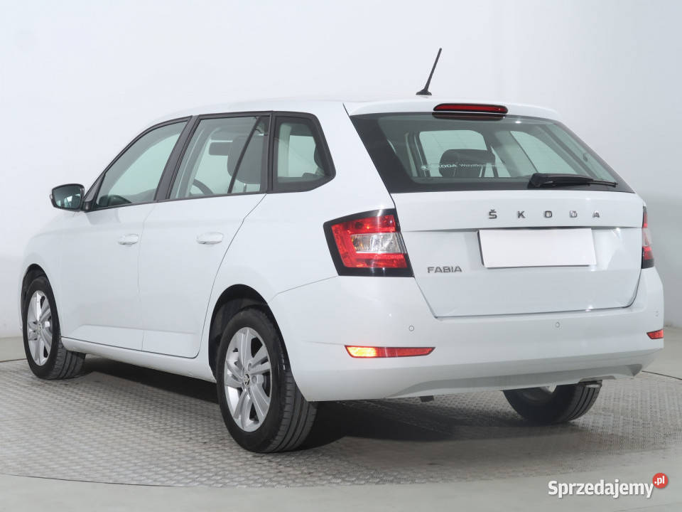 Skoda Fabia 10 TSI Piaseczno