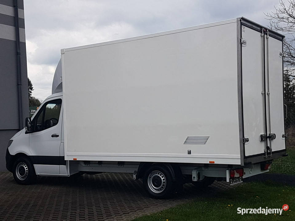 Mercedes Sprinter 8EP KONTENER 411x215x230 KLIMA elektryczne szyby sprzedam