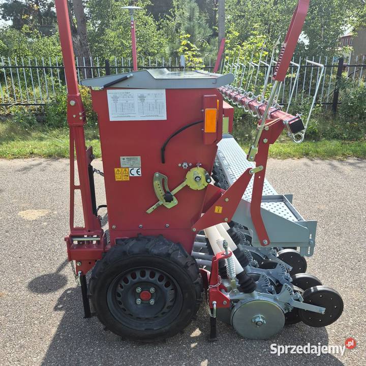 Siewnik zbożowy 2talerzowy S117T MEPROZET 30m w Rolnictwo Opoczno