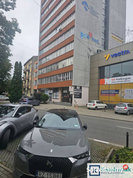 wynajmu lokalu Rzeszów 6652m2