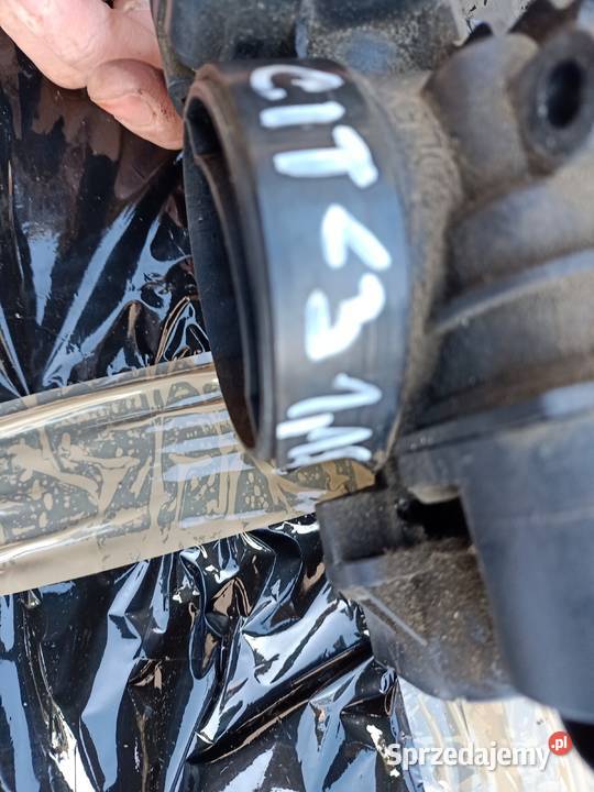 Przepustnica citroen C3 11 benzyna 9642473280