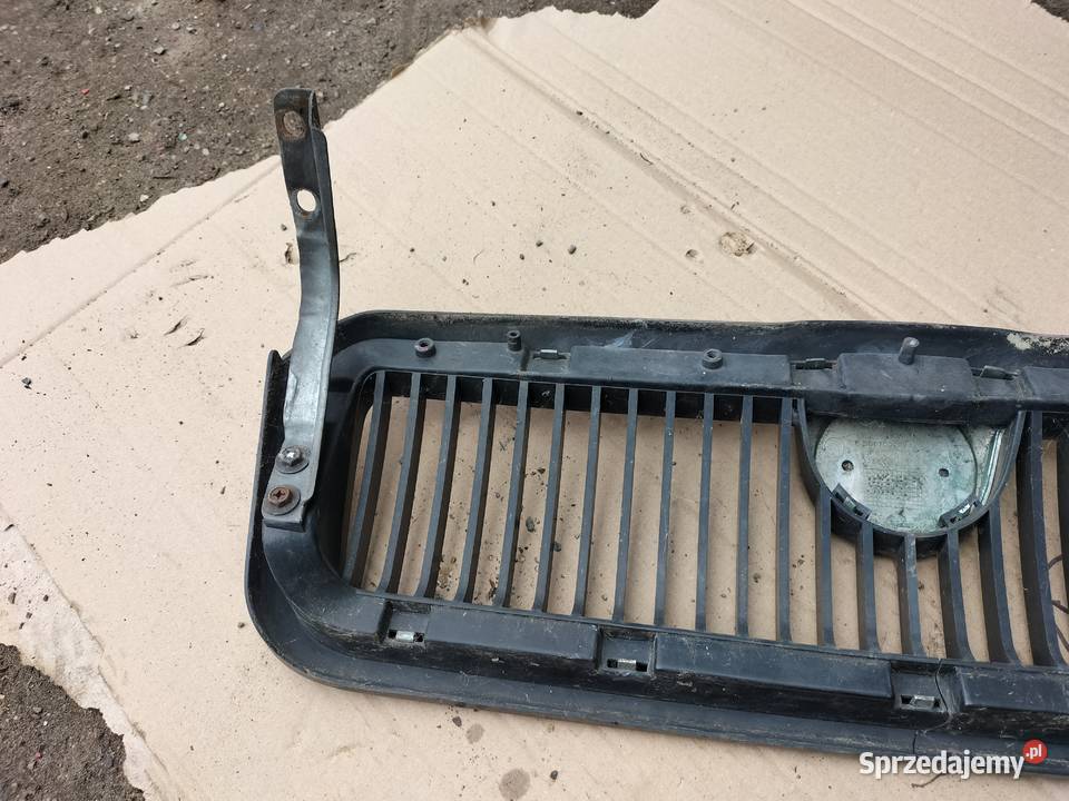 SKODA OCTAVIA 1 I ATRAPA ATRAPKA ZDERZKA GRILL Kamień-Kolonia