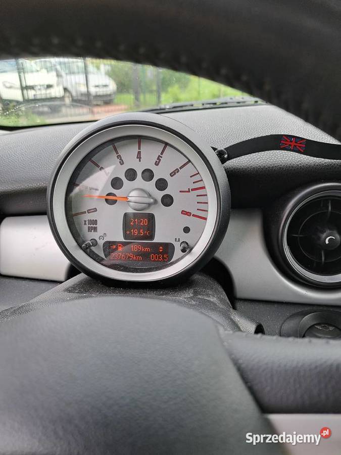 Mini Cooper 16 2009r benzyna dolnośląskie Góra