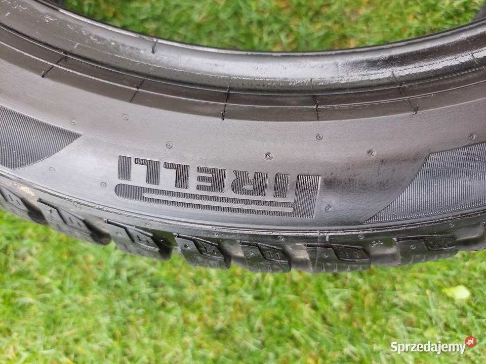 Opony zimowe Pirelli 22545 R17 45 Konin