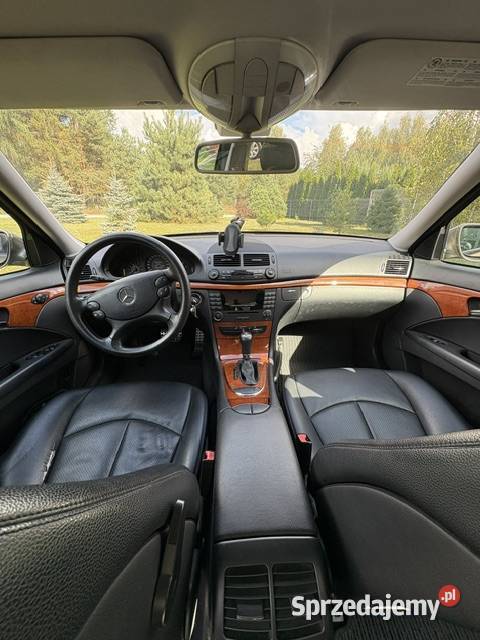 Mercedes E200 22 CDI Helenów