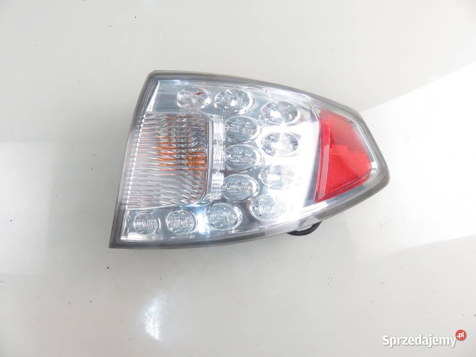 LAMPA PRAWA TYLNA SUBARU IMPREZA III GR GH G3