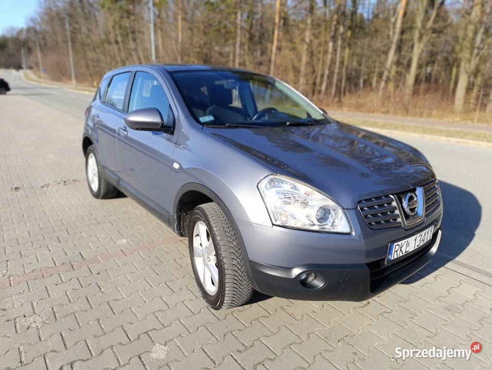 Nissan Qashqai 16 benzyna 114 2009 zadbany Rok produkcji 2009 Werynia