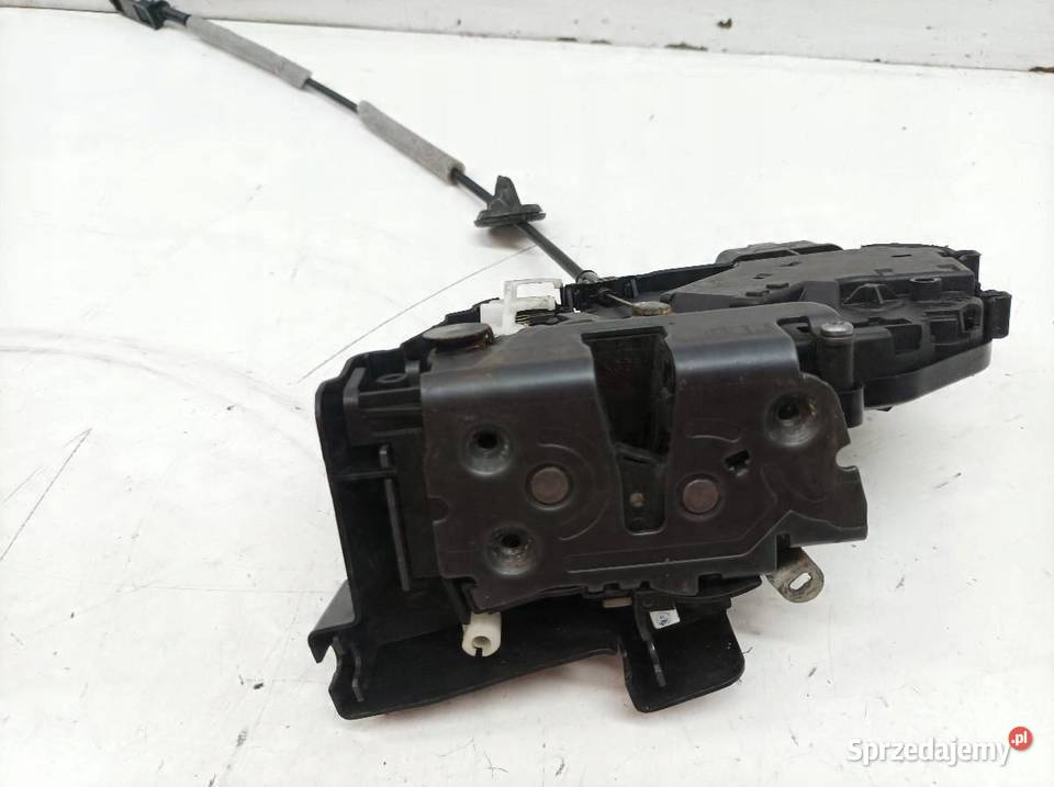 ZAMEK DRZWI LEWY PRZÓD LIFT FL 30784483 Volvo XC świętokrzyskie