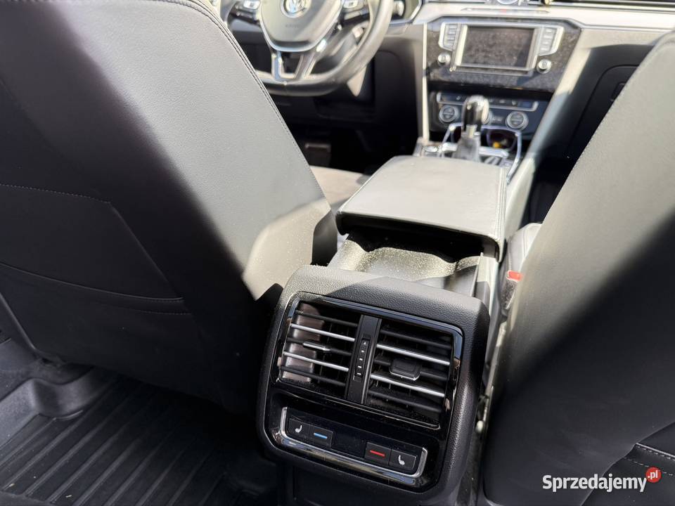 Volkswagen Passat B8 20 TDI 190 4Motion Panorama bluetooth Żarki-Letnisko