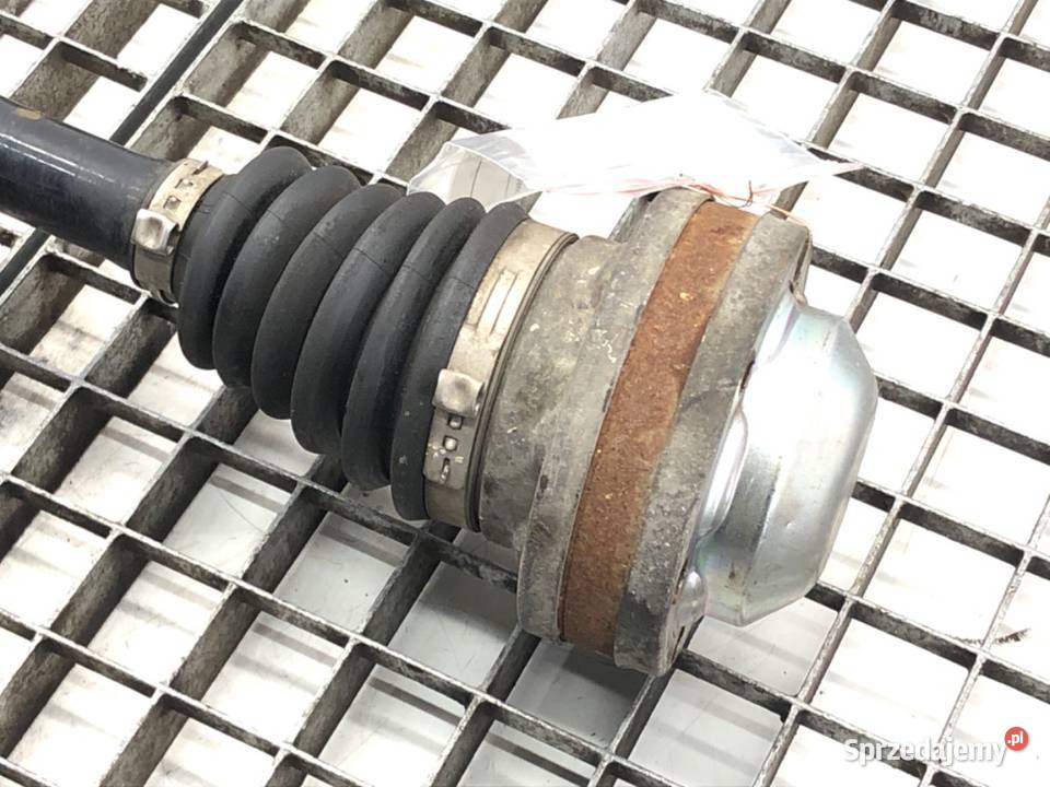 PÓŁOŚ LEWY PRZÓD SKODA OCTAVIA III 18 180