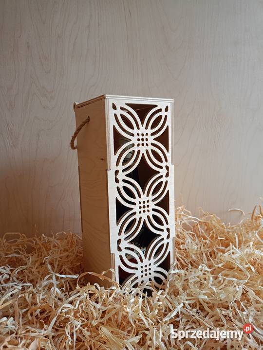 Ażurowe pudełko na wino alkohol opakowanie