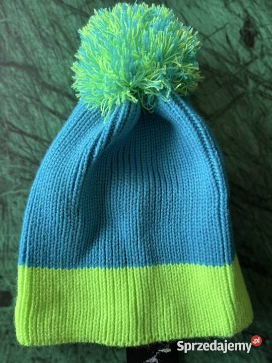 Czapka zimowa z pomponem unisex kolorowa z Częstochowa