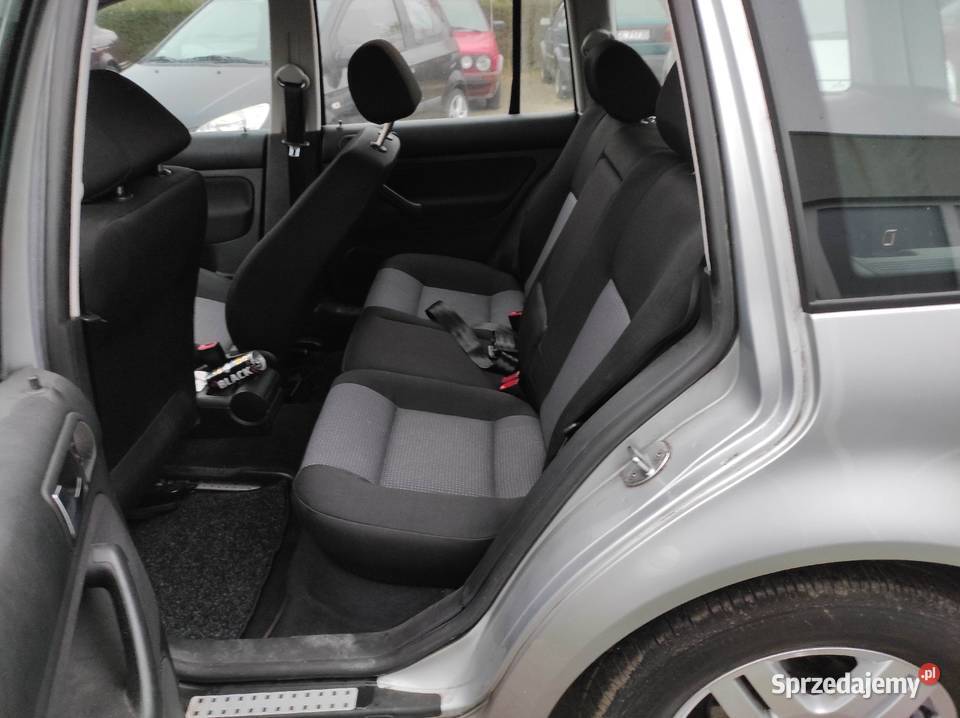 VW Golf IV kombi 19 TDI 121 aluminiowe felgi Goleniów