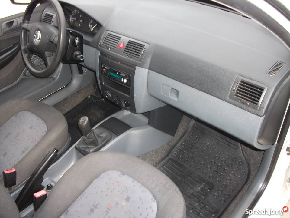 Piękna Biała Skoda Skierniewice