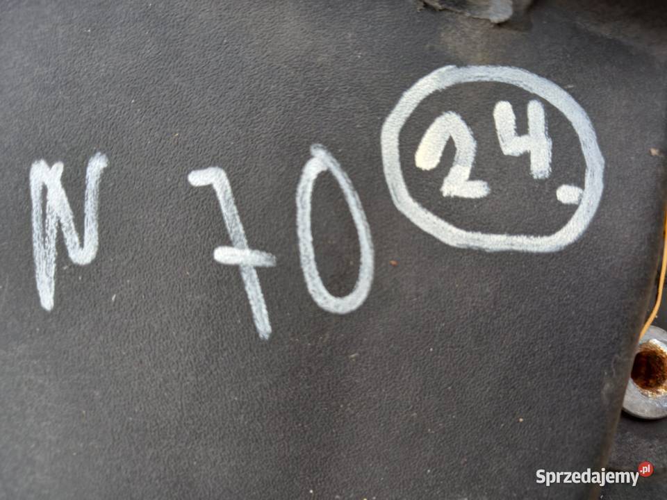 VOLKSWAGEN TIGUAN I 10r pas przedni wzmocnienie świętokrzyskie Kielce