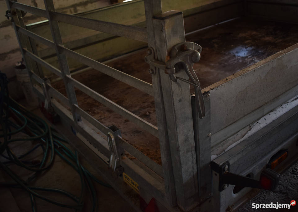 Przyczepa burtowa Wiola W600