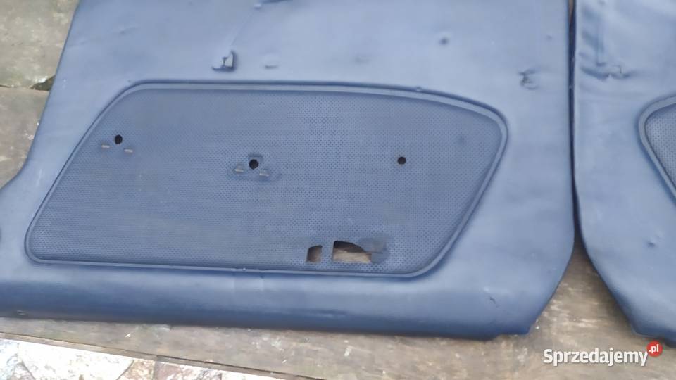 Mercedes W123 boczki drzwi 4 niebieski 1ser
