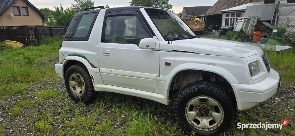 Suzuki vitara 20 benzyna Ożary sprzedam