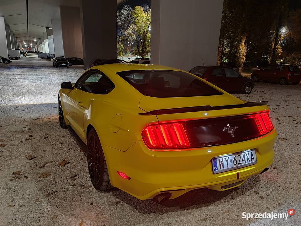 Ford mustang 37 benzyna Warszawa