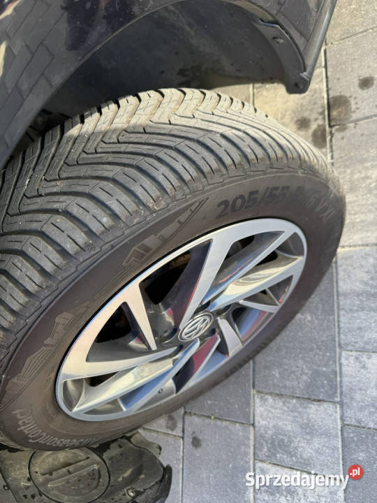 Volkswagen Golf Golf VII SOUND Bogata Gotowy do ESP Szerominek