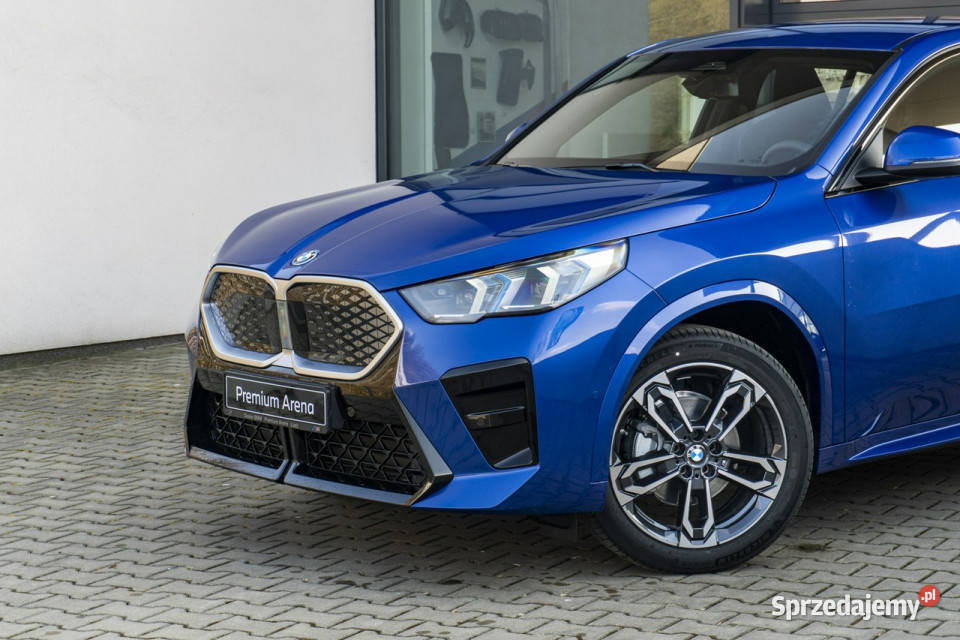 BMW iX2 iX2 eDrive20 z ratą 950 netto Łódź sprzedam