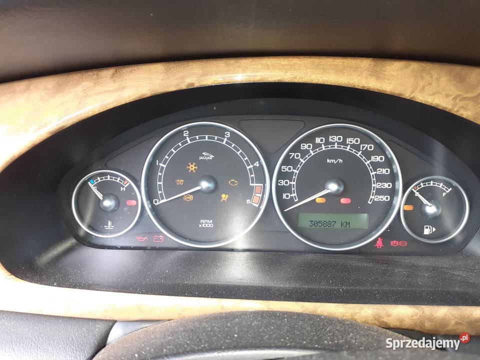 LICZNIK JAGUAR XTYPE I 20 D 4X4F10849JC