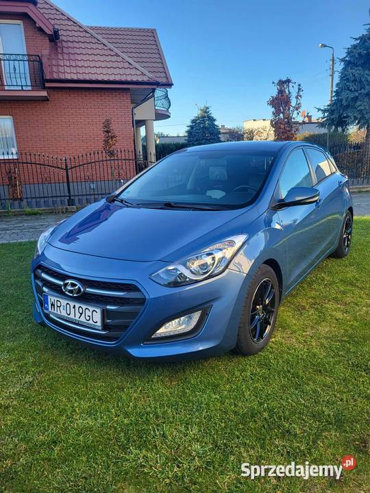 Sprzedam zadbanego HYUNDAIA I30 z 2016 r w Rok produkcji 2016 Radom sprzedam