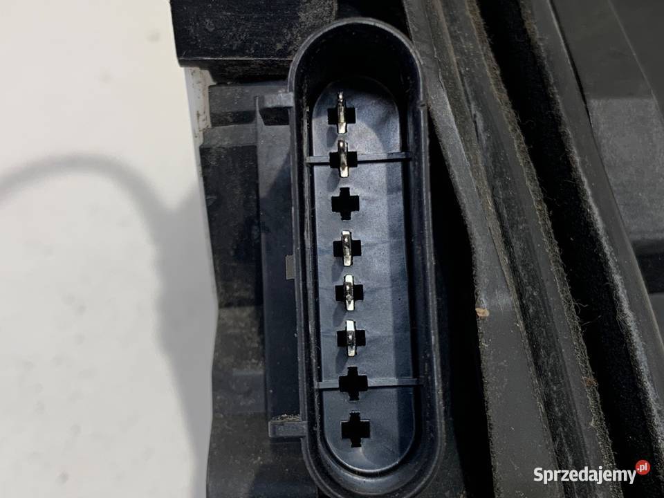 ZAMEK DRZWI LEWY TYŁ FORD MONDEO MK5 Hatchback