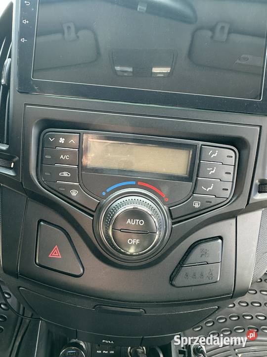 Hyundai i30 CW 16 126 Android Auto BONUSY nieuszkodzony dolnośląskie Świdnica sprzedam