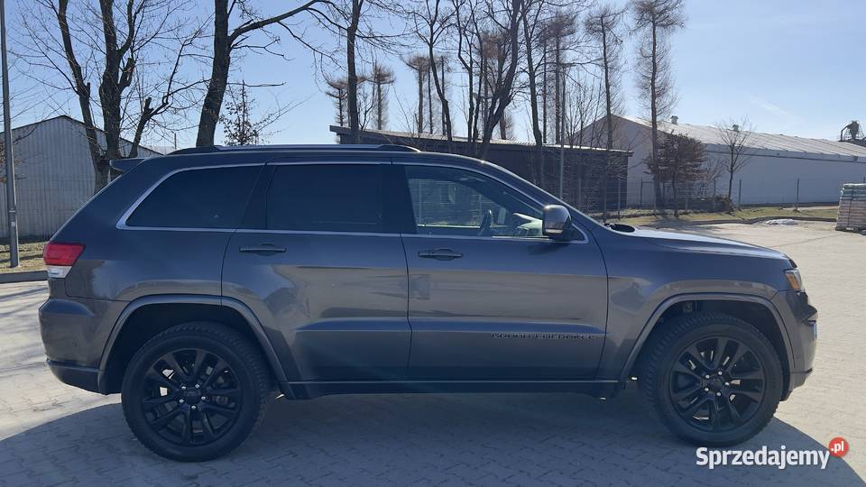 Jeep Grand Cheeroke Sterling Edition 2018 57 V8 nieuszkodzony podkarpackie Rymanów