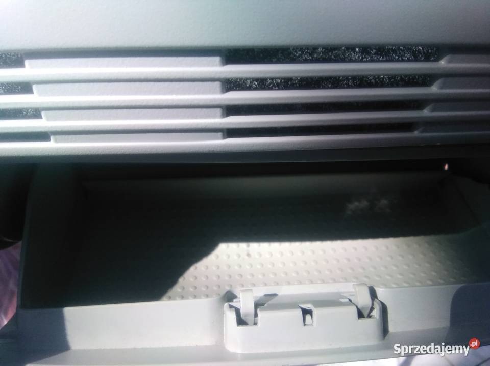 Lampka wnętrza ambient VW koda serwis Cewice