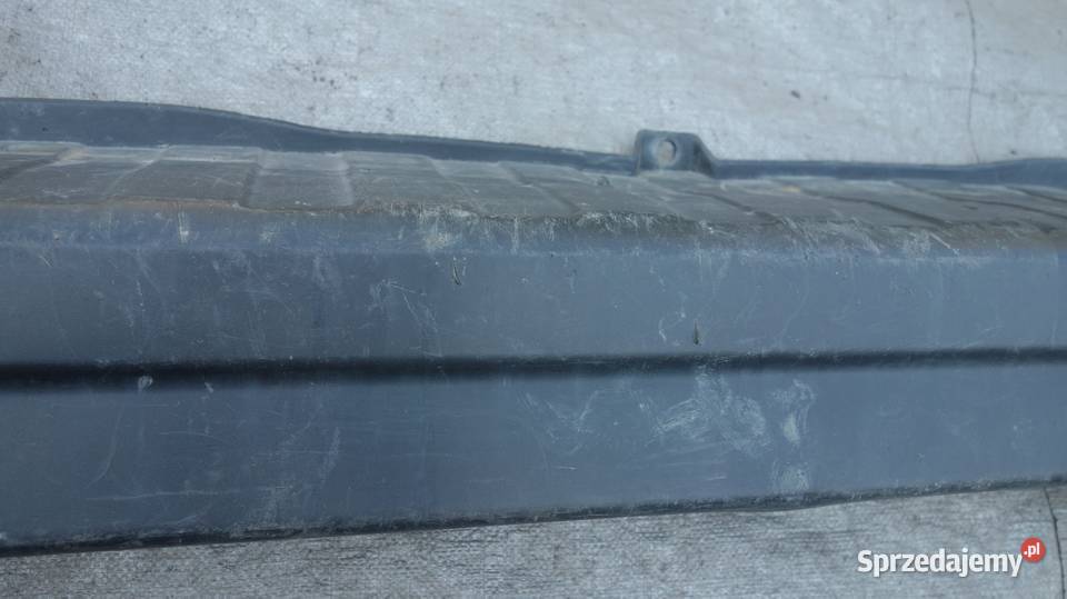 Renault Trafic III ZDERZAK TYL TYLNY Ruda Śląska