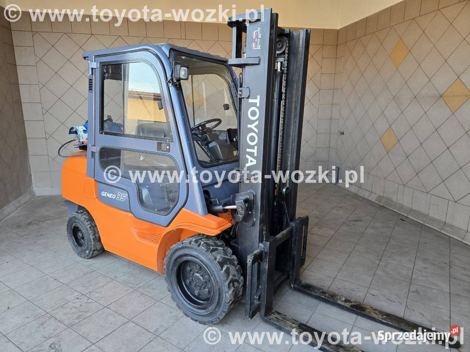Wózek widłowy TOYOTA 7FGJF35 kabina 3500 TOYOTA Motoryzacja Mysłowice