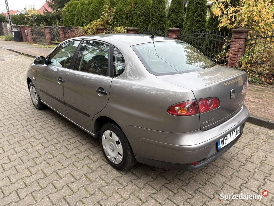 Seat Cordoba 12 12V Salon Polska Rok produkcji 2004 Płock sprzedam